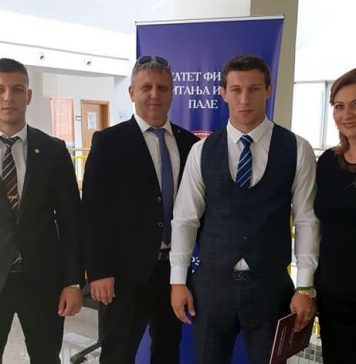 Немања Мајдов дипломирао са највишим оценама