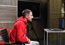 Дегенек разговарао са ђацима из Власенице