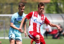 Убедљиви кадети, хет-трик Бубња