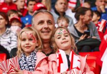 Обезбеди сезонске за целу породицу