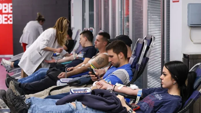 68c00ab3a9608035f3346c63-67b8dc8def1a50a26f5260d2-1000-(1)