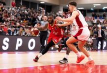 Рутинска победа у Бечу, Коди блистао