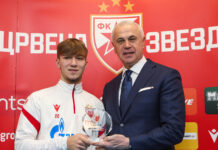 Костову уручено признање за најлепши гол