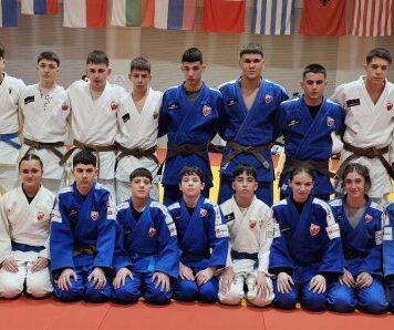 Звездини кадети на тренинг кампу у Поречу