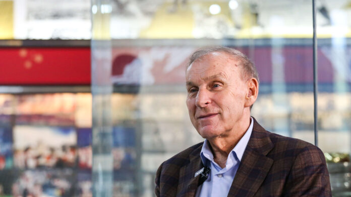 69d8d67a9772f1c44f33fa8a-2dc6d217-85dc-4915-8ed4-5d1b59f9e755-2