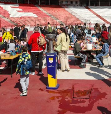 Звезда усрећила децу без родитељског старања пету годину заредом